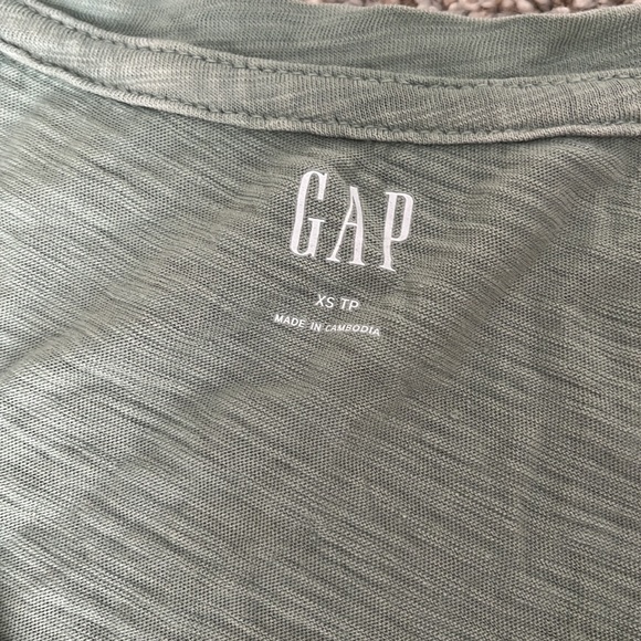 Light Green Tank Top - Picture 3 of 4